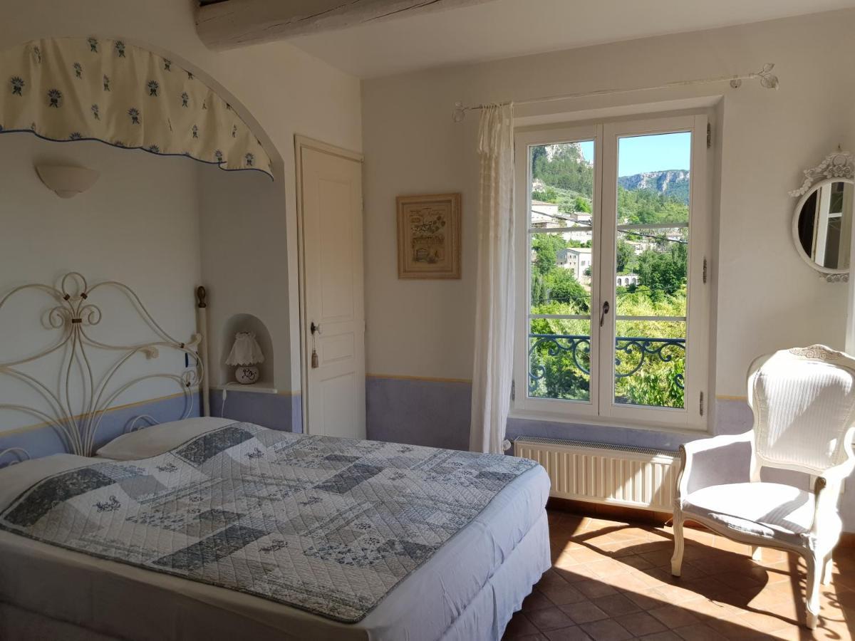 Bed and Breakfast Bastide Des Oliviers Мустье-Сент-Мари Экстерьер фото